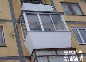 Отделка балкона с остеклением
